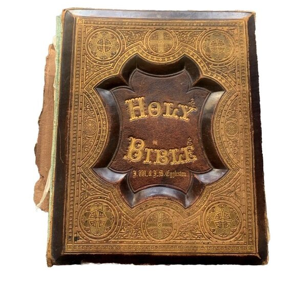 Family Bible Year Printed 1880’s by The National Publishing Co AS IS - Picture 2 of 16